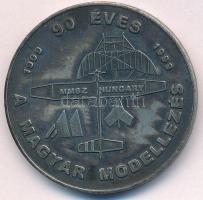 1999. "90 éves a magyar modellezés - MMSZ Hungary" ezüstpatinázott bronz emlékérem (42,5mm) T:AU patina