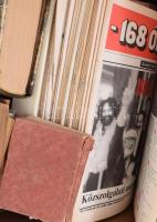 Egy banános ládányi vegyes nyomtatvány és könyv: folyóiratok, benne Huszadik század, Forum, Társadal...