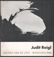 Judit Reigl. Ölbilder. "Expérience de l'apesanteur". Galerie van de Loo, Nov. bis Dez. 1966. München, 1966, Galerie van de Loo. 12 sztl. oldal. Fekete-fehér képekkel, Reigl Judit olajfestményeinek reprodukcióival illusztrált, egyéni kiállítási katalógusa. Kiadói papírkötés, kisebb hajtásnyomokkal, máskülönben jó állapotban. Rendkívül ritka!