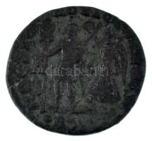 Római Birodalom / Siscia / Vetranius 350. Centenionalis (4,36g) T:F
Roman Empire / Siscia / Vetrani...