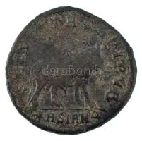 Római Birodalom / Sirmium / II. Julianus 360-363. AE2 (7,90g) T:VF,F Roman Empire / Sirmium / Julian...