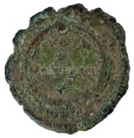 Római Birodalom / Aquileia / Jovianus 363-364. AE3 bronz (3,01g) T:VF kitörés Roman Empire / Aquilei...