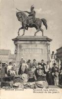 Zagreb Jelacic statue and market (EK)