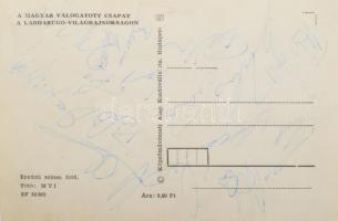 1982 A magyar labdarúgó válogatott által aláírt és hazaküldött képeslap Sydneyből a Sydney Olimpic e...