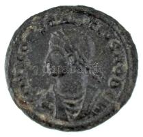 Római Birodalom / Siscia / II. Constantius 326-327. Follis bronz (3,16g) T:XF Roman Empire / Siscia ...