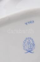 Herendi Viktória mintás hamutál. Kézzel festett, jelzett, kis kopással 13x11 cm