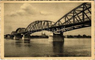 1940 Komárom, Komárno; Nagy Duna híd (volt trianoni határ) / Danube bridge (EK)