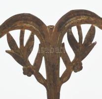 Szecessziós vas és bronz kétágú gyertyatartó, m: 24 cm