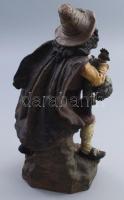 Kakasfogó legény. cca 1880, osztrák kerámia, jelzett, m: 36 cm