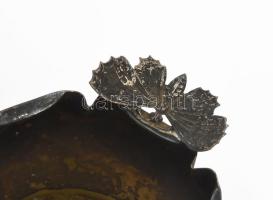 2 darab antik pillangó figurával díszített ezüstözött kínáló, d: 14-17 cm