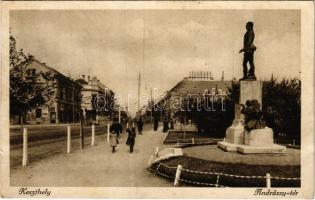 1923 Keszthely, Andrássy tér, Festetics szobor (EK)