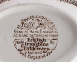 2 darab angol historizáló mintás szószkiöntő, jelzett, hibátlan, h: 19-20 cm