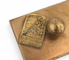 1905 Isonzo-Armee díszítéssel töltényhüvelyből készült bronz levélnehezék, 10x7 cm
