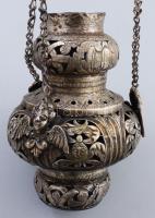 Ortodox tömjénfüstölő. Erdélyi szász, cca 17-18. sz., hiánnyal, pótlással, teljes m: 38 cm