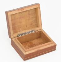Intarziás kis fadoboz, 11x8 cm