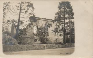 Gorizia damaged villa photo (EK)