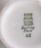 Zsolnay kínai stílusú kisváza, jelzett, m: 10 cm