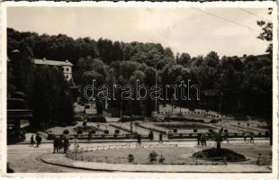 Szovátafürdő, Baile Sovata; Mária királyné park, nyaralók / park, villas