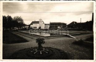 Kovászna-fürdő, Baile Covasna; Strand Mofeta / fürdő, úszómedence / spa, swimming pool