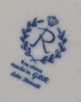 Reichenbach váza, aranyfestéssel, jelzett, kis kopással, m: 23,5 cm