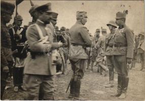 1917 II. Vilmos császár látogatása a 34. ezrednél / WWI German and Austro-Hungarian K.u.K. military, Emperor Wilhelm II visits the 34th Regiment. photo (12,3 cm x 8,6 cm)