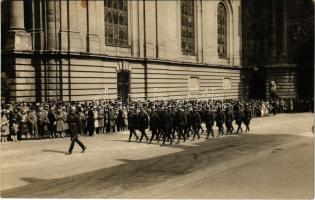 1928 Budapest I. Vár, Magyar katonák felvonulása. Schäffer udvari fényképész photo