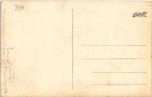 Budapest I. Vár, Magyar katonák csoportja. Schäffer udvari fényképész photo