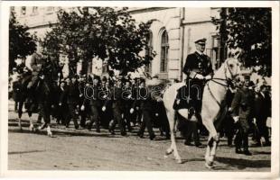 1940 Nagyvárad, Oradea; bevonulás, Horthy Miklós / entry of the Hungarian troops, Regent Horthy (EK)