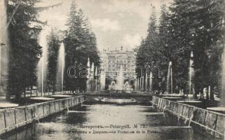 St Petersbourg Peterhof palace and fountain