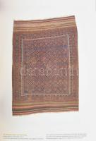 Kótai József: Keleti szőnyegek. Bp., 2015, Co-Libri Reklámgrafika. Rendkívül gazdag képanyaggal illu...