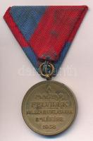 1938. "Felvidéki Emlékérem" bronz kitüntetés mellszalagon T:XF patina Hungary 1938. "Upper Hungary Medal" bronze decoration with ribbon C:XF patina NMK 427.