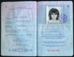1986 Magyar Népköztársaság által kiállított, fényképes kék útlevél, kissé ázott