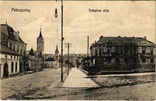 Petrozsény, Petrosani; Templom utca, Bányatársulati tiszti kaszinó. W.L. Bp. 6152. Herz Henrik kiadása 1909. / street, officer casino of the mining company (fl)