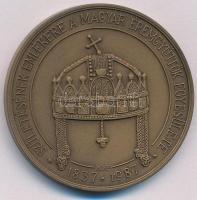 Kelemen Kristóf (1922-2001) 1987. "MÉE / Erzsébet királyné születésének emlékére" bronz em...