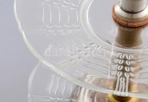 Négyemeletes sütemény kínáló, ezüstözött réz szerelékkel, kopott, kissé ferde, m: 53 cm