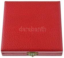 1981. "A Schöpf Mérei Ágost Kórház és Anyvédelmi Központ Kiváló Dolgozója" bronz emlékérem...