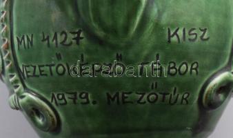 Mezőtúri miskakncsó, KISZ felirattal, m: 21 cm