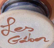 Les Gábor nagybányai keramikus: Férfi fej korsó. Jelzett, m: 13 cm