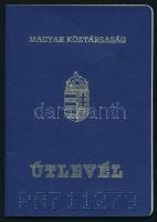 1993 Magyar Köztársaság által kiállított fényképes útlevél kínai, német stb. vízumokkal, bélyegzések...