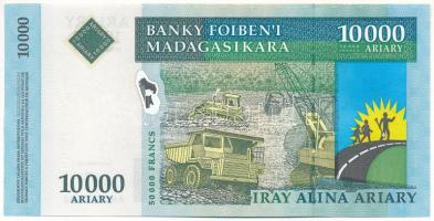 Madagaszkár DN (2003-2007) 10.000A T:XF 
Madagascar ND (2003-2007) 10.000 Ariary C:XF
Krause P#85