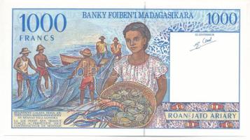 Madagaszkár DN (1996-2004) 1000Fr T:UNC
Madagascar ND (1996-2004) 1000 Francs C:UNC
Krause P#76b