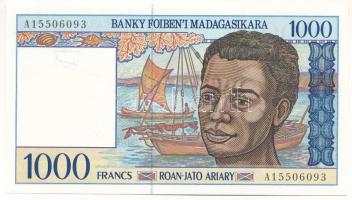 Madagaszkár DN (1994-1996) 1000Fr T:UNC Madagascar ND (1994-1996) 1000 Francs C:UNC Krause P#76a