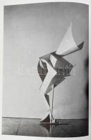 Ungarn in neuer Literatur und Kunst. Passau, Landstrich. Kiadói papírkötés, kissé kopottas állapotba...