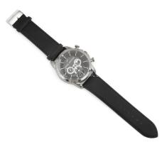 Daniel Hechter férfi karóra, nem jár, jó állapotban, d: 5 cm