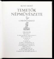 Weiner Piroska: Faragott mézeskalácsformák. Bp., 1981, Corvina. Gazdag képanyaggal illusztrált. Kiad...