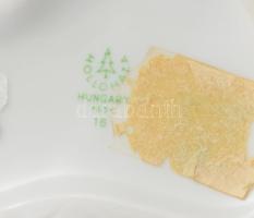 Hollóházi németjuhász kutya. jelzett, kis kopással h: 20,5 cm