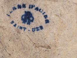 Terre d'acier Saint Uze kínáló tál. Kézzel festett, jelzett, kis kopással d :15 cm