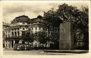 Pozsony, Pressburg, Bratislava; Národné divadlo / Városi színház, villamos, emlékmű / theatre, tram, monument (EK)