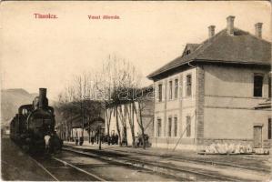 Tiszolc, Tisovec; vasútállomás, gőzmozdony, vonat. Hortinsky F. kiadása / railway station, locomotive, train (EB)