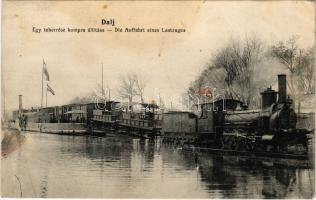 1912 Dálya, Dalja, Dalj (Erdőd, Erdut); Egy teherrész kompra állítása, gőzmozdony, vonat. Jos. Krausz kiadása / Die Auffahrt eines Lastzuges / ferry, locomotive, freight train (EB)